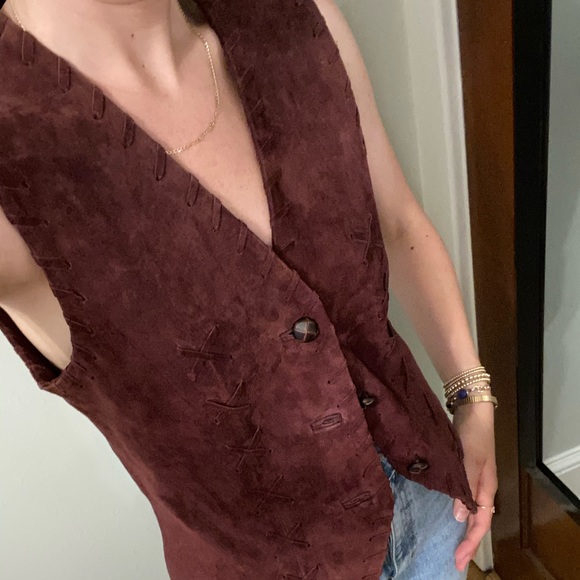 Vintage Authentic Suede Vest - Picture 3 of 3